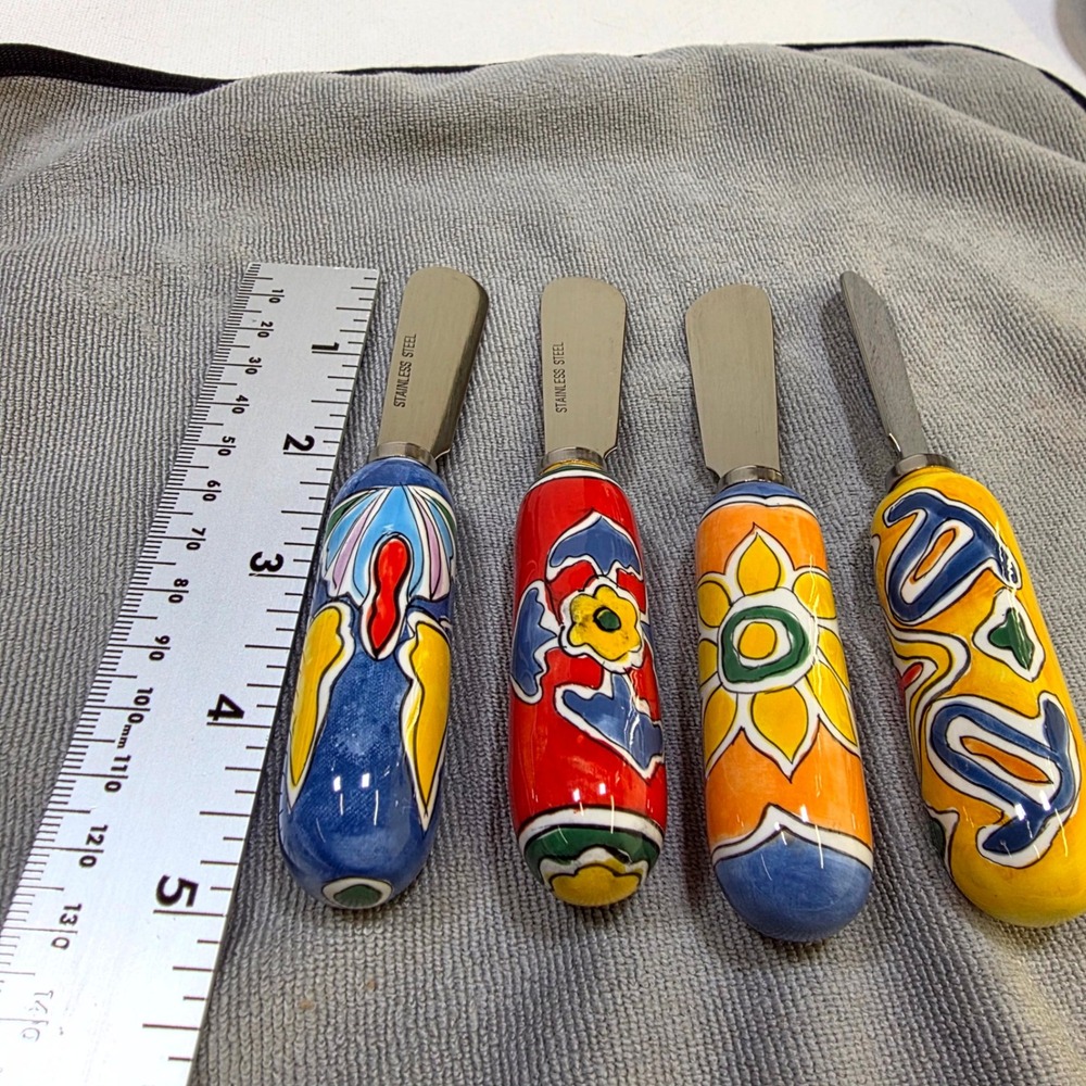 Bella Casa by Ganz Cheese Spreader Set 5in Multicolor Ceramic Hand-Painted - Picture 3 of 9